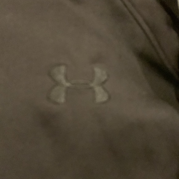 Under Armour woman’s hoodie size M - Picture 2 of 6
